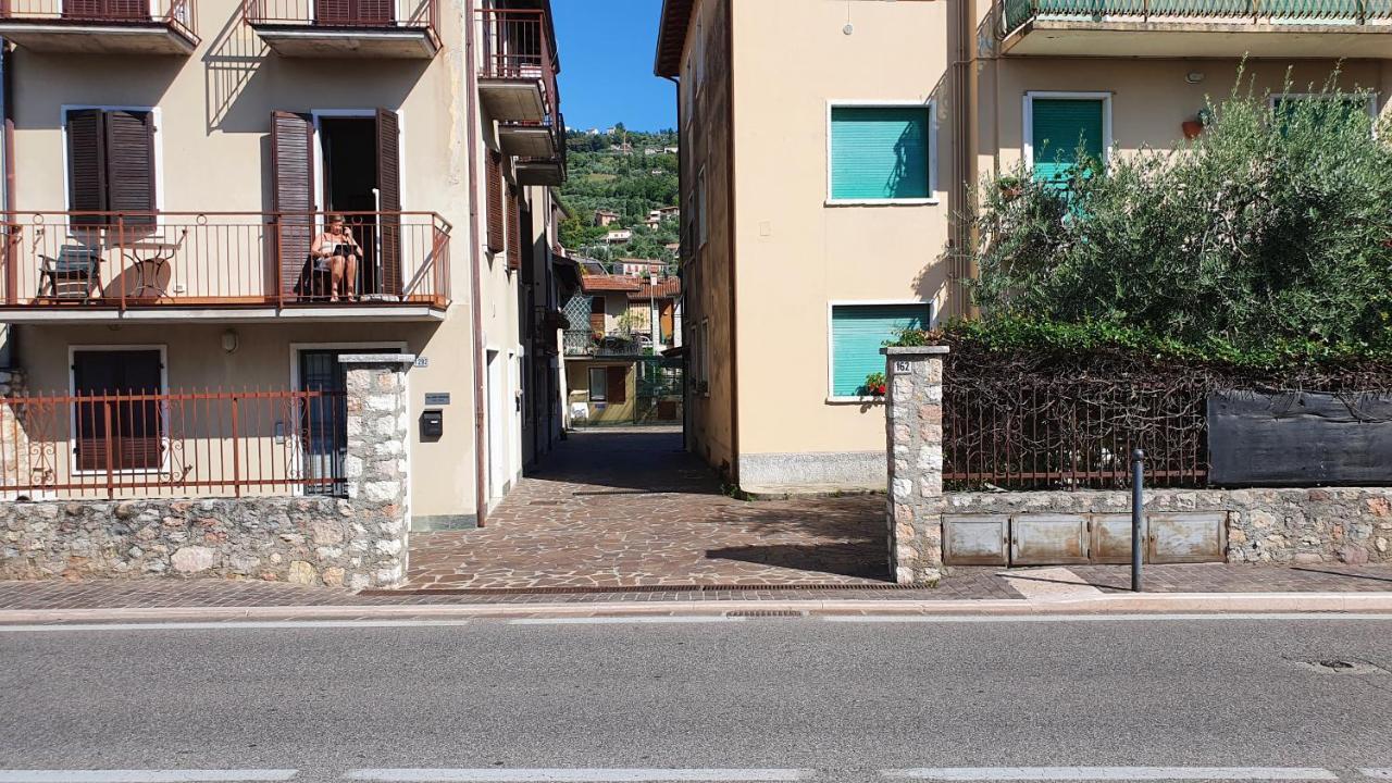 Apartament 1282 Torri Del Benaco Exteriör bild